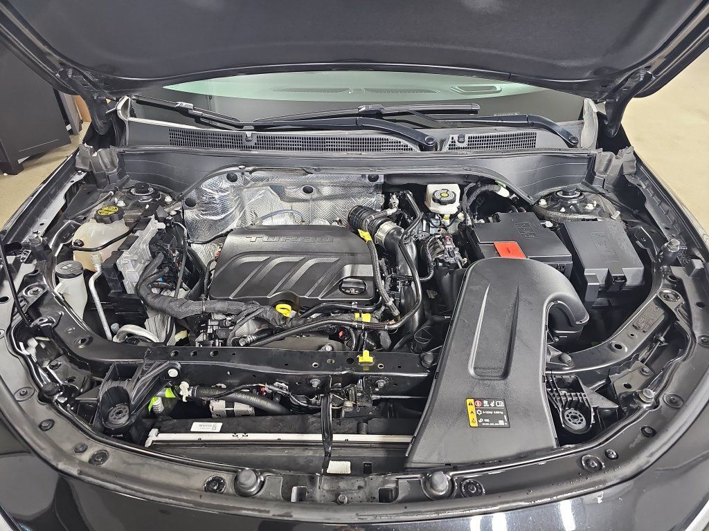Used 2024 Buick Envista Sport Touring w/ Convenience I Package FWD image 37