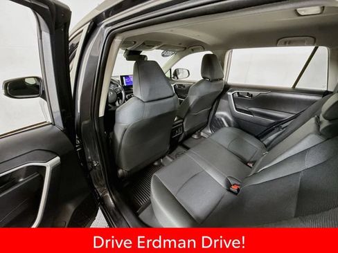 Used 2024 Toyota RAV4 LE FWD image 10