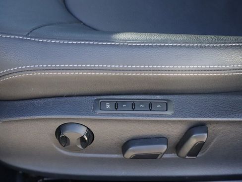 Used 2020 Volkswagen Passat 2.0T SEL image 16