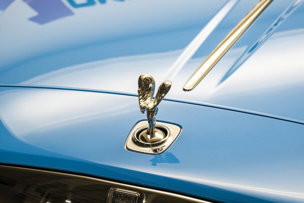 Used 2021 Rolls-Royce Dawn RWD image 52