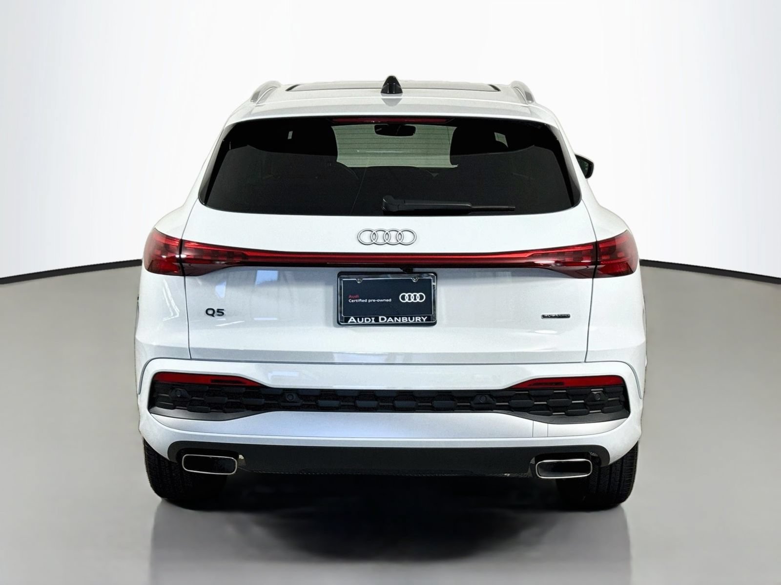 Certified 2025 Audi Q5 Premium w/ Premium Plus AWD/4WD image 10