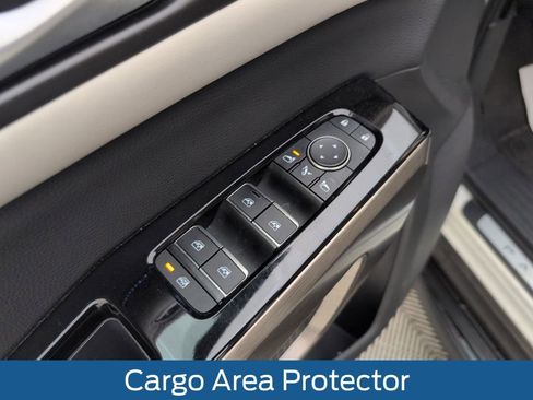 Used 2022 Nissan Pathfinder Platinum w/ Cargo Package image 42