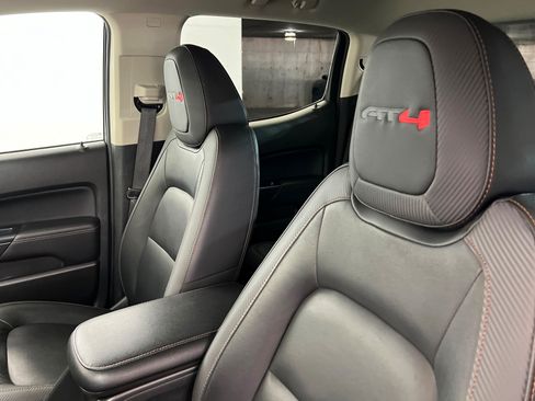 Used 2022 GMC Canyon AT4 w/ Trailering Package AWD/4WD image 17