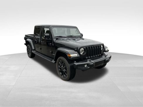 Used 2022 Jeep Gladiator Overland image 5