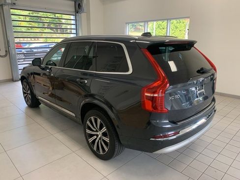 Certified 2022 Volvo XC90 T6 Inscription w/ Climate Package image 6