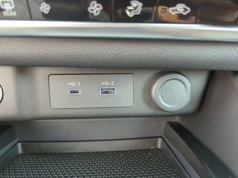 Certified 2023 Nissan Rogue SV AWD/4WD image 39