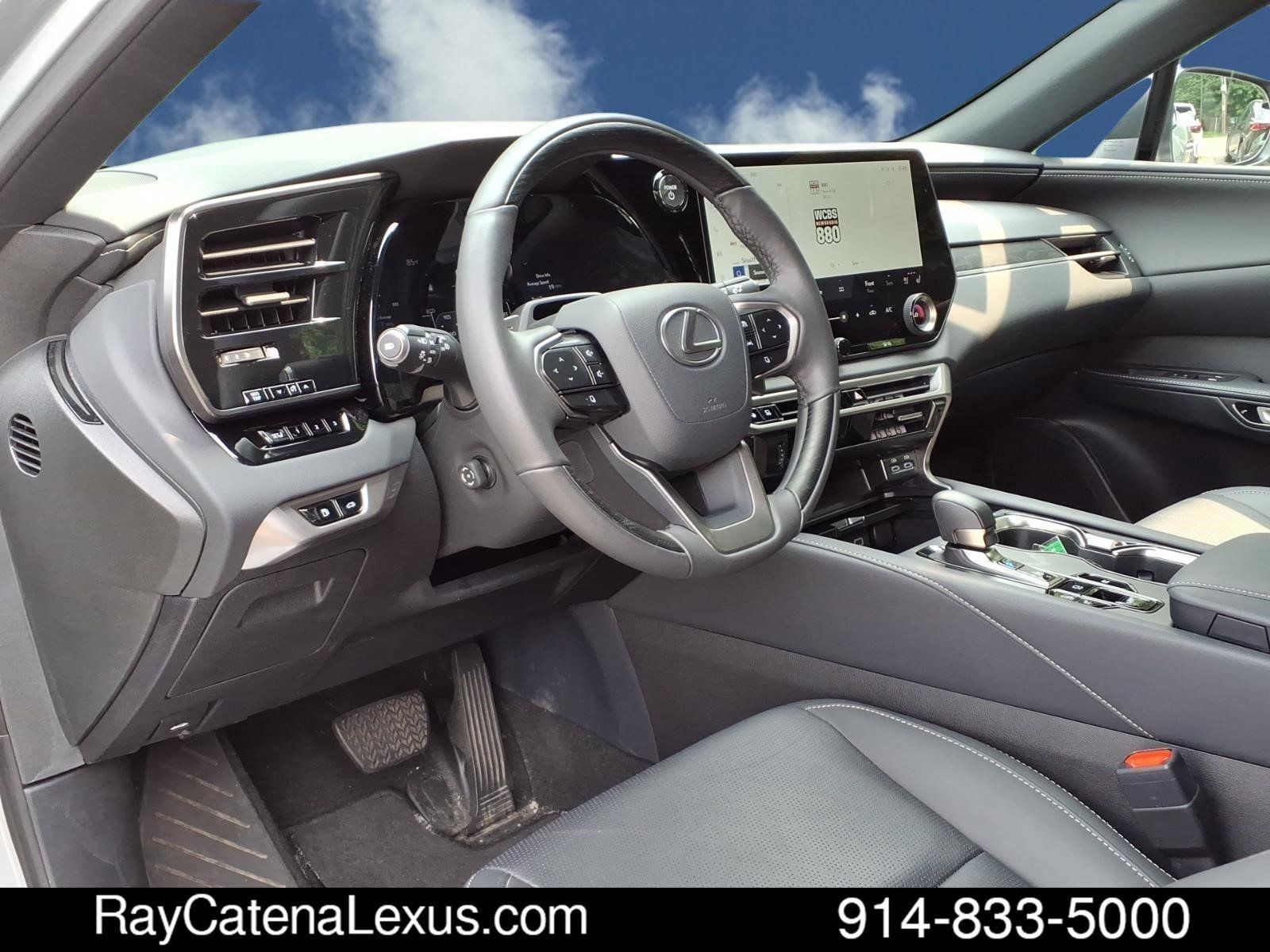 Certified 2025 Lexus RX 350 w/ Convenience Package AWD/4WD image 9