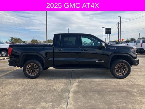 Used 2025 GMC Sierra 1500 AT4X image 8