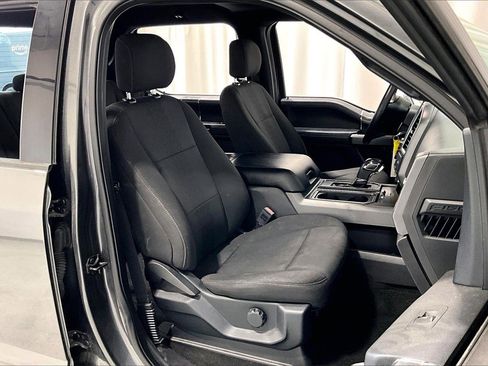 Used 2018 Ford F150 XLT w/ Equipment Group 301A Mid image 16