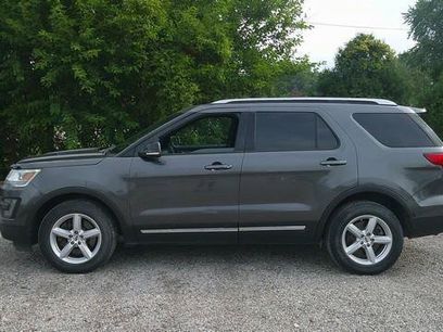 Used 2016 Ford Explorer XLT w/ Equipment Group 202A