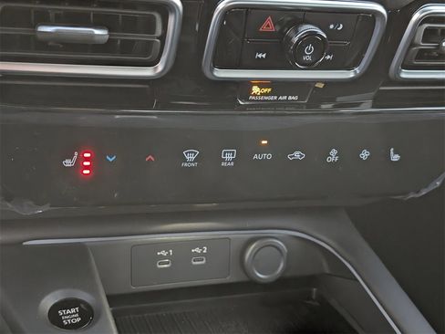 New 2026 Nissan Sentra SV w/ SV Convenience Package image 13