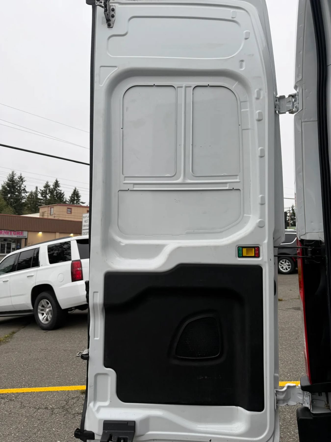 Used 2022 Ford Transit 250 148 High Roof Extended AWD image 16