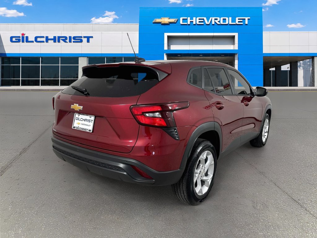 Used 2025 Chevrolet Trax LS w/ LS Convenience Package FWD image 8