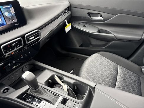New 2026 Nissan Sentra SV w/ Floor Mat Package FWD image 17