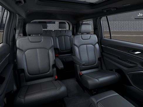 New 2026 Jeep Grand Cherokee L Limited AWD/4WD image 15