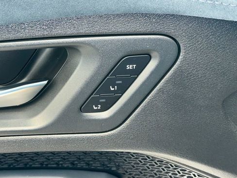 Certified 2023 Nissan Ariya image 22