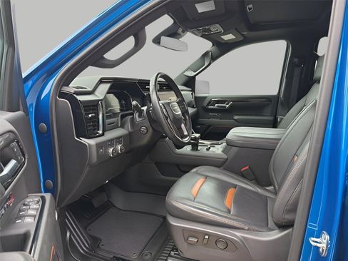 Used 2024 GMC Sierra 1500 AT4 w/ AT4 Premium Package AWD/4WD image 14