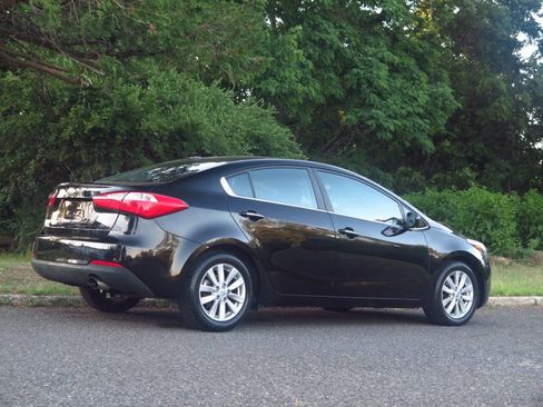 Used 2014 Kia Forte EX FWD image 4