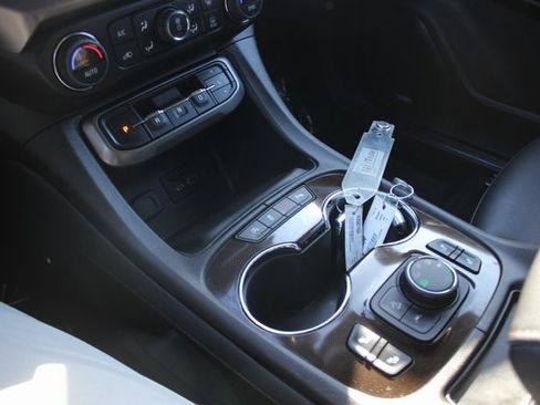 Used 2023 GMC Acadia AT4 w/ Trailering Package image 11