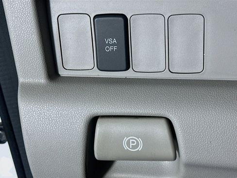 Used 2010 Honda Pilot EX-L image 17