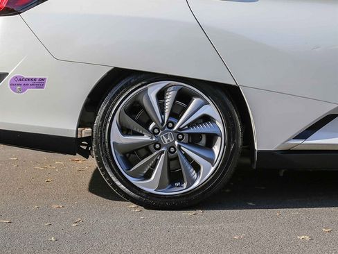 Used 2019 Honda Clarity Touring image 13