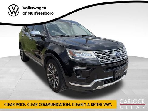 Used 2018 Ford Explorer Platinum AWD/4WD image 3