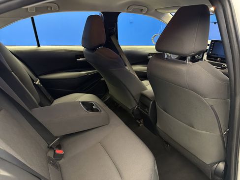 Used 2020 Toyota Corolla LE image 24