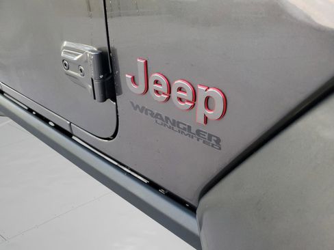 Certified 2021 Jeep Wrangler Unlimited Rubicon image 6