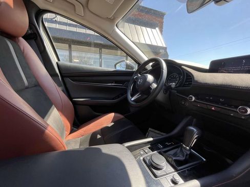 Used 2024 MAZDA MAZDA3 s image 17