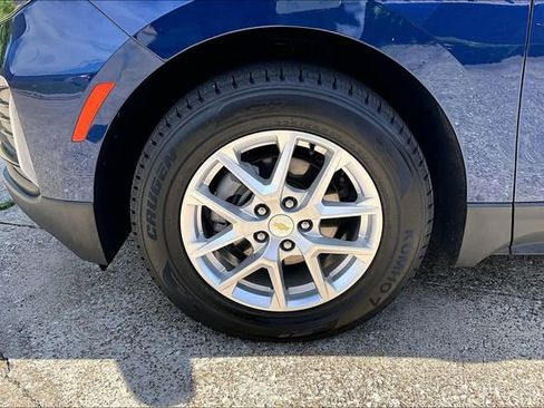 Used 2022 Chevrolet Equinox LT FWD image 28