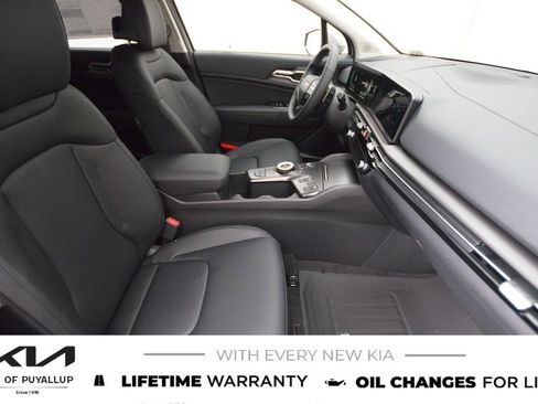 New 2026 Kia Sportage EX image 16