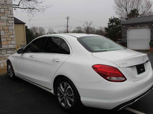 Used 2017 Mercedes-Benz C 300 Sedan image 8