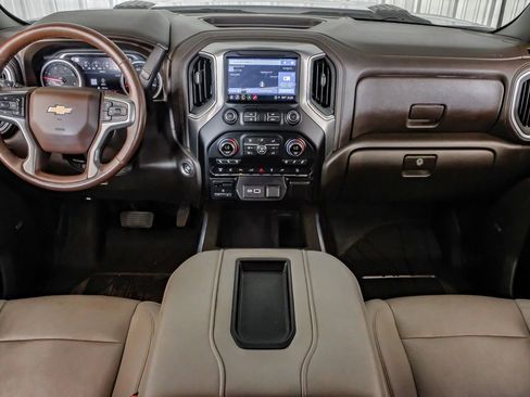 Used 2021 Chevrolet Silverado 2500 LTZ w/ LTZ Texas Edition AWD/4WD image 13