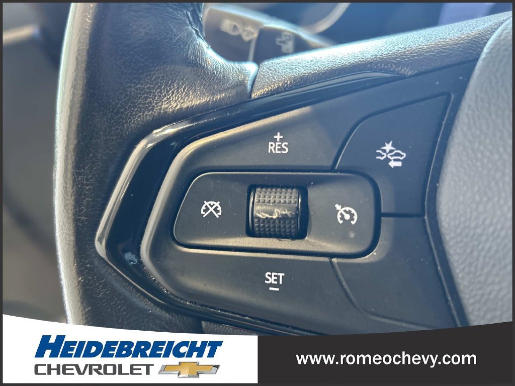 Used 2023 Chevrolet Bolt EUV LT w/ Comfort Package FWD image 20