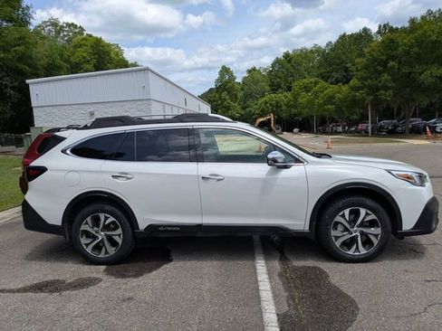 Used 2021 Subaru Outback Touring XT AWD/4WD image 2