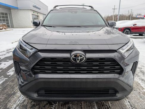 Used 2022 Toyota RAV4 XLE image 8