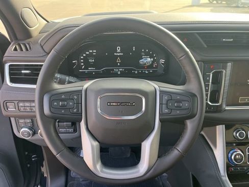 Used 2023 GMC Yukon XL Denali w/ Max Trailering Package image 18