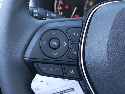 Used 2021 Toyota RAV4 Limited image 26