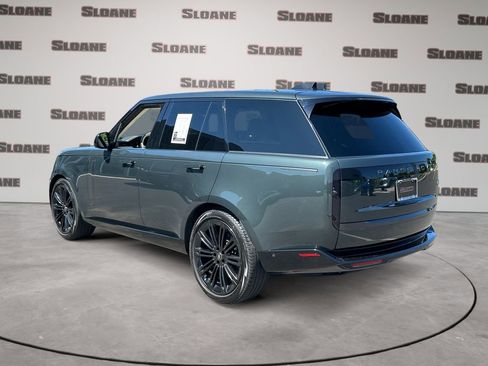 Used 2023 Land Rover Range Rover Autobiography AWD/4WD image 3