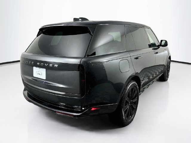 New 2027 Land Rover Range Rover Long Wheelbase SE AWD/4WD image 5