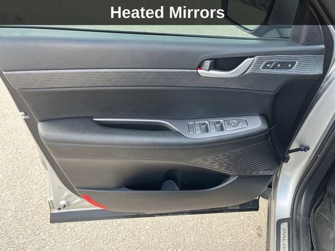 Used 2024 Hyundai Palisade Limited AWD/4WD image 13