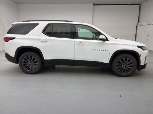 Certified 2023 Chevrolet Traverse RS image 13