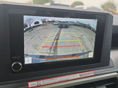 Used 2025 Toyota Tacoma SR5 image 22