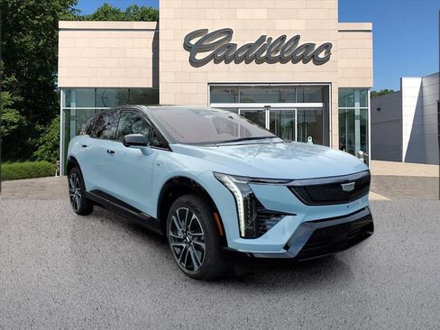 New 2026 Cadillac Optiq Sport 1 image 7