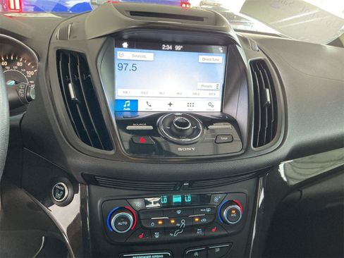 Used 2017 Ford Escape Titanium FWD image 14