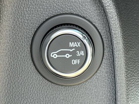 New 2026 Buick Envista Sport Touring w/ Convenience I Package FWD image 32