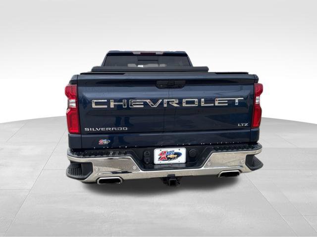 Used 2021 Chevrolet Silverado 1500 LTZ w/ LTZ Convenience Package II AWD/4WD image 6