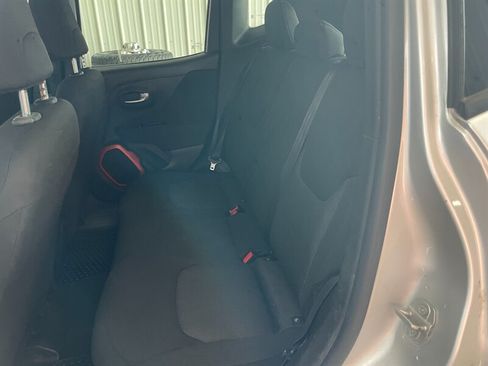 Used 2018 Jeep Renegade Sport w/ Power & Air Group AWD/4WD image 15