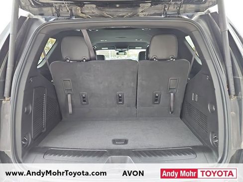 Used 2024 GMC Yukon SLT image 30