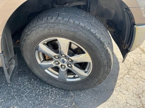 Used 2018 Ford F150 XLT w/ Equipment Group 302A Luxury AWD/4WD image 3